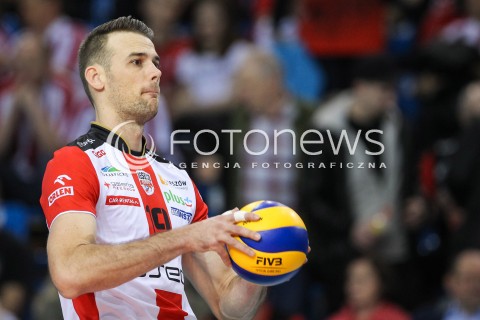  10.02.2016 RZESZOW<br />SIATKOWKA PLUSLIGA 2015/2016 MEN VOLLEYBALL POLAND POLISH PLUS LIGA LEAGUE SEASON 2015/2016<br />MECZ ASSECO RESOVIA RZESZOW - PGE SKRA BELCHATOW <br />N/Z RUSSELL HOLMES SYLWETKA <br /> 