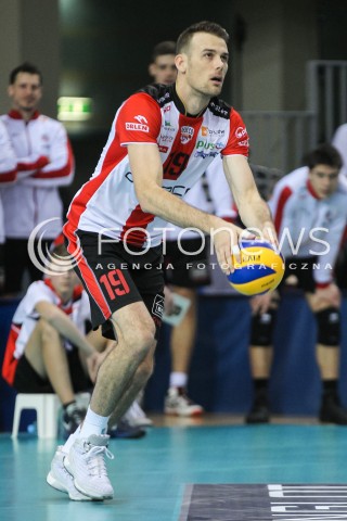  10.02.2016 RZESZOW<br />SIATKOWKA PLUSLIGA 2015/2016 MEN VOLLEYBALL POLAND POLISH PLUS LIGA LEAGUE SEASON 2015/2016<br />MECZ ASSECO RESOVIA RZESZOW - PGE SKRA BELCHATOW <br />N/Z RUSSELL HOLMES SYLWETKA <br /> 