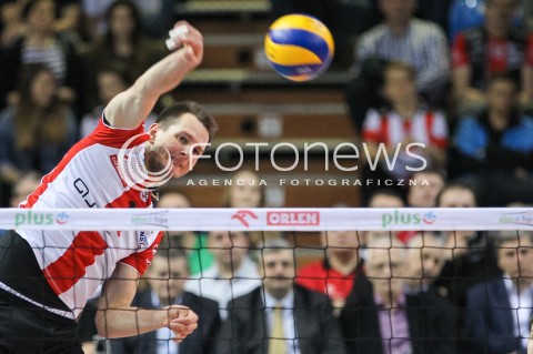  10.02.2016 RZESZOW<br />SIATKOWKA PLUSLIGA 2015/2016 MEN VOLLEYBALL POLAND POLISH PLUS LIGA LEAGUE SEASON 2015/2016<br />MECZ ASSECO RESOVIA RZESZOW - PGE SKRA BELCHATOW <br />N/Z BARTOSZ KUREK SYLWETKA ATAK<br /> 