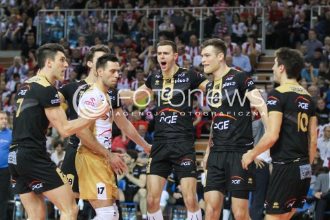  10.02.2016 RZESZOW<br />SIATKOWKA PLUSLIGA 2015/2016 MEN VOLLEYBALL POLAND POLISH PLUS LIGA LEAGUE SEASON 2015/2016<br />MECZ ASSECO RESOVIA RZESZOW - PGE SKRA BELCHATOW <br />N/Z FACUNDO CONTE ROBERT MILCZAREK MARIUSZ WLAZLY ANDRZEJ WRONA NICOLAS URIARTE RADOSC EMOCJE <br /> 