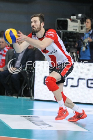  10.02.2016 RZESZOW<br />SIATKOWKA PLUSLIGA 2015/2016 MEN VOLLEYBALL POLAND POLISH PLUS LIGA LEAGUE SEASON 2015/2016<br />MECZ ASSECO RESOVIA RZESZOW - PGE SKRA BELCHATOW <br />N/Z JULIEN LYNEEL SYLWETKA <br /> 