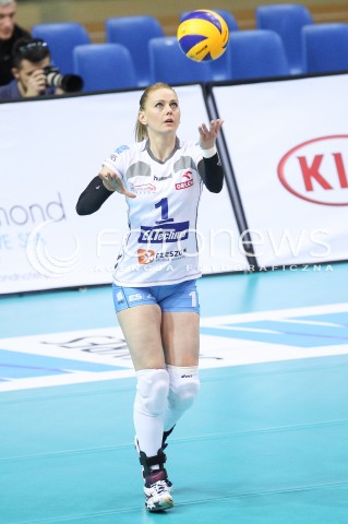  13.02.2016 RZESZOW <br />SIATKOWKA ORLEN LIGA 2015/2016 <br />WOMEN VOLLEYBALL POLAND POLISH ORLENLIGA LEAGUE SEASON 2015/2016 <br />MECZ DEVELOPRES SKYRES RZESZOW - BKS ALUPROF PROFI CREDIT BIELSKO - BIALA<br />N/Z EWA CABAJEWSKA SYLWETKA <br /> 