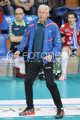  13.02.2016 RZESZOW <br />SIATKOWKA ORLEN LIGA 2015/2016 <br />WOMEN VOLLEYBALL POLAND POLISH ORLENLIGA LEAGUE SEASON 2015/2016 <br />MECZ DEVELOPRES SKYRES RZESZOW - BKS ALUPROF PROFI CREDIT BIELSKO - BIALA<br />N/Z JACEK SKROK - I TRENER ( HEAD COACH ) SYLWETKA <br /> 