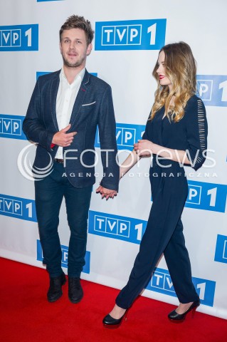  15.02.2016 WARSZAWA<br />PREZENTACJA RAMOWKI WIOSENNEJ TVP<br />N/Z ANTONI KROLIKOWSKI Z DZIEWCZYNA KOBIETA KATARZYNA SAWCZUK <br /> 
