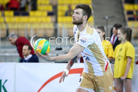  17.02.2016 LODZ POLAND<br />
SIATKOWKA LIGA MISTRZOW MEN CEV VOLLEYBALL CHAMPIONS LEAGUE 2015/2016<br />
MATCH PGE SKRA BELCHATOW - ZIRAAT BANKASI ANKARA<br />
N/Z ANDRZEJ WRONA SYLWETKA<br />
 