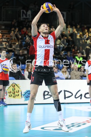  20.02.2016 RZESZOW <br />SIATKOWKA PLUS LIGA 2015/2016 MEN VOLLEYBALL POLAND POLISH PLUSLIGA LEAGUE SEASON 2015/2016 <br />MECZ ASSECO RESOVIA RZESZOW - LUCZNICZKA BYDGOSZCZ <br />N/Z BARTOSZ KUREK SYLWETKA <br /> 
