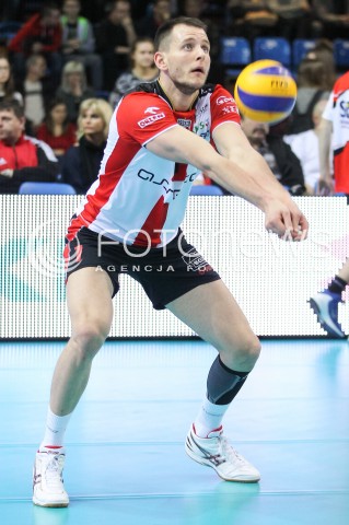  20.02.2016 RZESZOW <br />SIATKOWKA PLUS LIGA 2015/2016 MEN VOLLEYBALL POLAND POLISH PLUSLIGA LEAGUE SEASON 2015/2016 <br />MECZ ASSECO RESOVIA RZESZOW - LUCZNICZKA BYDGOSZCZ <br />N/Z BARTOSZ KUREK SYLWETKA <br /> 
