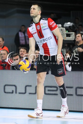  20.02.2016 RZESZOW <br />SIATKOWKA PLUS LIGA 2015/2016 MEN VOLLEYBALL POLAND POLISH PLUSLIGA LEAGUE SEASON 2015/2016 <br />MECZ ASSECO RESOVIA RZESZOW - LUCZNICZKA BYDGOSZCZ <br />N/Z BARTOSZ KUREK SYLWETKA <br /> 