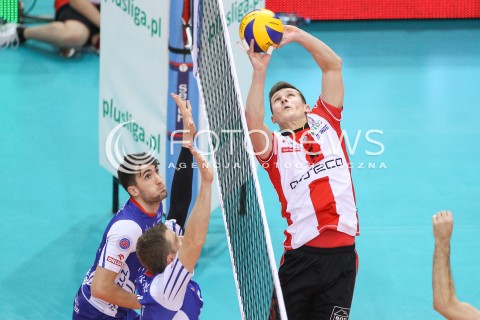  20.02.2016 RZESZOW <br />SIATKOWKA PLUS LIGA 2015/2016 MEN VOLLEYBALL POLAND POLISH PLUSLIGA LEAGUE SEASON 2015/2016 <br />MECZ ASSECO RESOVIA RZESZOW - LUCZNICZKA BYDGOSZCZ <br />N/Z LUKAS TICHACEK MURILO RADKE<br /> 
