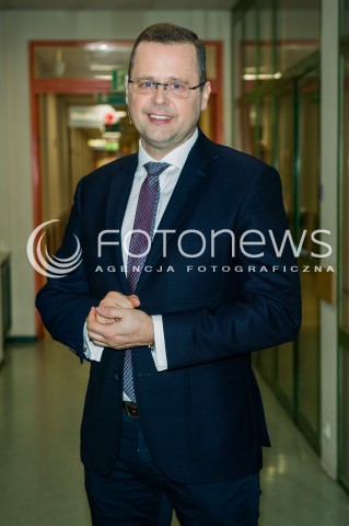  25.02.2016 WARSZAWA <br />PROGRAM SWIAT SIE KRECI <br />N/Z MARIUSZ SOKOLOWSKI BYLY RZECZNIK POLICJI<br /> 