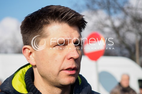  27.02.2016 WARSZAWA <br />MARSZ KOMITETU OBRONY DEMOKRACJI POD HASLEM MY NAROD <br />MARSZ MIAL NA CELU ZADEMONSTROWANIE SILY I LICZEBNOSCI KODU<br /> N/Z RYSZARD PETRU<br /> 