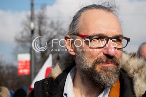  27.02.2016 WARSZAWA <br />MARSZ KOMITETU OBRONY DEMOKRACJI POD HASLEM MY NAROD <br />MARSZ MIAL NA CELU ZADEMONSTROWANIE SILY I LICZEBNOSCI KODU<br /> N/Z MATEUSZ KIJOWSKI LIDER KOD<br /> 