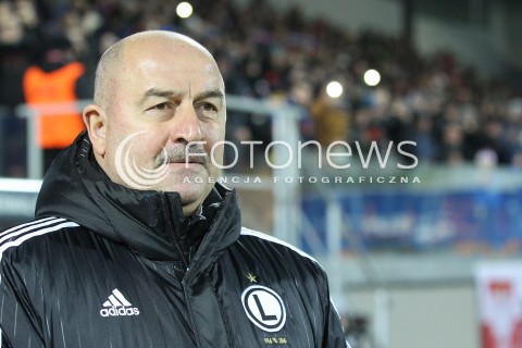  02.03.2016 NIECIECZA <br />PILKA NOZNA T-MOBILE EKSTRAKLASA SEZON 2015/2016 <br />FOOTBALL POLISH EKSTRAKLASA SEASON 2015/16<br />MECZ TERMALICA BRUK-BET NIECIECZA - LEGIA WARSZAWA <br />N/Z STANISLAW CZERCZESOW - I TRENER ( HEAD COACH ) SYLWETKA <br /> 