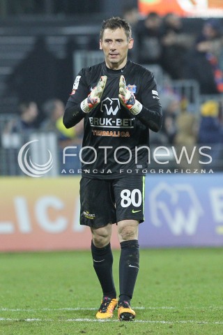  02.03.2016 NIECIECZA <br />PILKA NOZNA T-MOBILE EKSTRAKLASA SEZON 2015/2016 <br />FOOTBALL POLISH EKSTRAKLASA SEASON 2015/16<br />MECZ TERMALICA BRUK-BET NIECIECZA - LEGIA WARSZAWA <br />N/Z KRZYSZTOF PILARZ SYLWETKA <br /> 