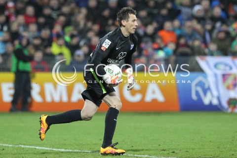  02.03.2016 NIECIECZA <br />PILKA NOZNA T-MOBILE EKSTRAKLASA SEZON 2015/2016 <br />FOOTBALL POLISH EKSTRAKLASA SEASON 2015/16<br />MECZ TERMALICA BRUK-BET NIECIECZA - LEGIA WARSZAWA <br />N/Z KRZYSZTOF PILARZ SYLWETKA <br /> 