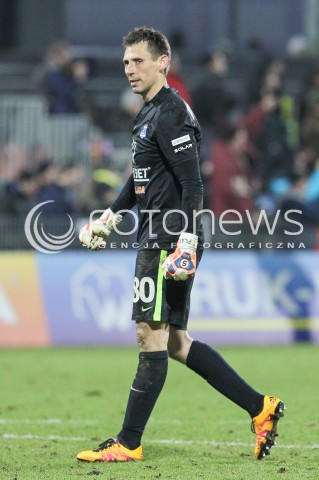  02.03.2016 NIECIECZA <br />PILKA NOZNA T-MOBILE EKSTRAKLASA SEZON 2015/2016 <br />FOOTBALL POLISH EKSTRAKLASA SEASON 2015/16<br />MECZ TERMALICA BRUK-BET NIECIECZA - LEGIA WARSZAWA <br />N/Z KRZYSZTOF PILARZ SYLWETKA <br /> 