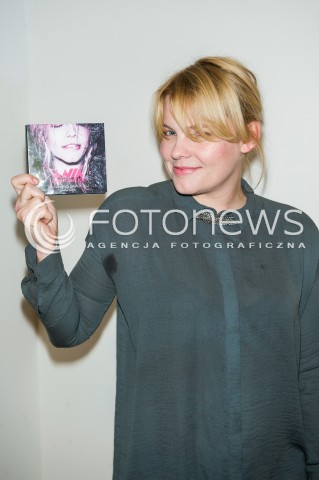  04.03.2016 WARSZAWA<br />PROMOCJA PLYTY ANI DABROWSKIEJ W WARSZAWSKIM EMPIKU<br />N/Z ANIA DABROWSKA<br /> 