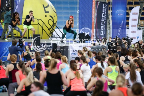  05.03.2016 LODZ<br />
TRENING KARATE CARDIO Z ANNA LEWANDOWSKA W LODZKIEJ ATLAS ARENIE<br />
N/Z ANNA LEWANDOWSKA<br />
 