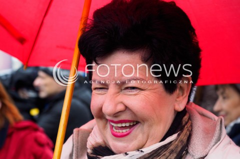  06.03.2016 WARSZAWA<br />XVII WARSZAWSKA MANIFA W WARSZAWIE POD HASLEM ABORCJA W OBRONIE ZYCIA<br /> N/Z JOANNA SENYSZYN<br /> 