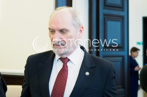  08.03.2016 WARSZAWA<br /> POSIEDZENIE RADY MINISTROW <br />N/Z MINISTER OBRONY NARODOWEJ ANTONI MACIEREWICZ<br /> 