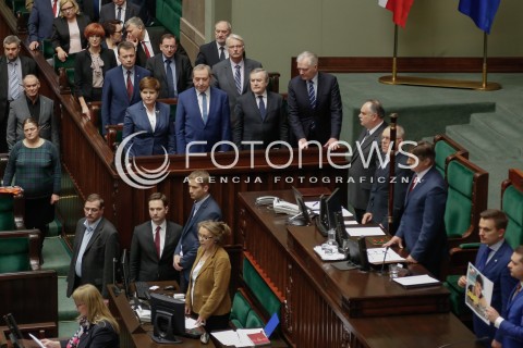  09.03.2016 WARSZAWA SEJM<br />APEL O UWOLNIENIE NADII SAWCZENKO<br />N/Z PREMIER BEATA SZYDLO PIOTR GLINSKI MALGORZATA GOSIEWSKA<br /> 