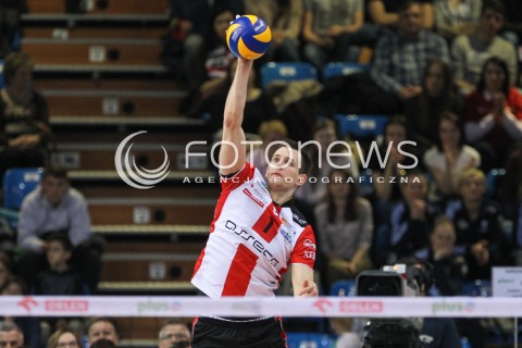  11.03.2016 RZESZOW<br />SIATKOWKA PLUSLIGA 2015/2016 MEN VOLLEYBALL POLAND POLISH PLUS LIGA LEAGUE SEASON 2015/2016<br />MECZ ASSECO RESOVIA RZESZOW - CERRAD CZARNI RADOM<br />N/Z BARTOSZ KUREK SYLWETKA ZAGRYWKA<br /> 