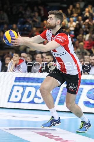  11.03.2016 RZESZOW<br />SIATKOWKA PLUSLIGA 2015/2016 MEN VOLLEYBALL POLAND POLISH PLUS LIGA LEAGUE SEASON 2015/2016<br />MECZ ASSECO RESOVIA RZESZOW - CERRAD CZARNI RADOM<br />N/Z DAWID DRYJA SYLWETKA <br /> 
