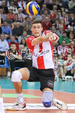  11.03.2016 RZESZOW<br />SIATKOWKA PLUSLIGA 2015/2016 MEN VOLLEYBALL POLAND POLISH PLUS LIGA LEAGUE SEASON 2015/2016<br />MECZ ASSECO RESOVIA RZESZOW - CERRAD CZARNI RADOM<br />N/Z THOMAS JAESCHKE SYLWETKA <br /> 