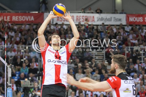  11.03.2016 RZESZOW<br />SIATKOWKA PLUSLIGA 2015/2016 MEN VOLLEYBALL POLAND POLISH PLUS LIGA LEAGUE SEASON 2015/2016<br />MECZ ASSECO RESOVIA RZESZOW - CERRAD CZARNI RADOM<br />N/Z FABIAN DRZYZGA DAWID DRYJA SYLWETKA <br /> 