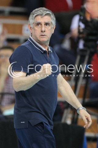  11.03.2016 RZESZOW<br />SIATKOWKA PLUSLIGA 2015/2016 MEN VOLLEYBALL POLAND POLISH PLUS LIGA LEAGUE SEASON 2015/2016<br />MECZ ASSECO RESOVIA RZESZOW - CERRAD CZARNI RADOM<br />N/Z RAUL LOZANO - I TRENER ( HEAD COACH ) SYLWETKA <br /> 