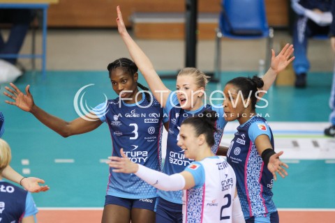  12.03.2016 RZESZOW<br />SIATKOWKA ORLEN LIGA 2015/2016 WOMEN VOLLEYBALL POLAND POLISH ORLENLIGA LEAGUE SEASON 2015/2016<br />MECZ DEVELOPRES SKYRES RZESZOW - CHEMIK POLICE<br />N/Z MADELAYNNE MONTANO JOANNA WOLOSZ YONKAIRA PAOLA PENA RADOSC EMOCJE MARIOLA ZENIK <br /> 