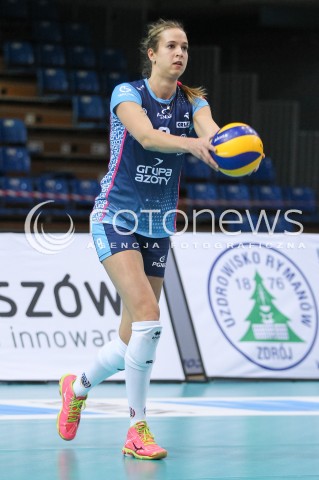  12.03.2016 RZESZOW<br />SIATKOWKA ORLEN LIGA 2015/2016 WOMEN VOLLEYBALL POLAND POLISH ORLENLIGA LEAGUE SEASON 2015/2016<br />MECZ DEVELOPRES SKYRES RZESZOW - CHEMIK POLICE<br />N/Z HELENA HAVELKOVA SYLWETKA  <br /> 