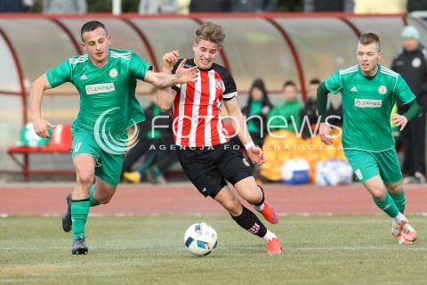  19.03.2016 RZESZOW <br />PILKA NOZNA III LIGA LUBELSKO - PODKARPACKA  SEZON 2015/2016 <br />MECZ CWKS RESOVIA - IZOLATOR BOGUCHWALA <br />N/Z MICHAL DANIEL BARTOSZ LEKKI SEBASTIAN HAJNAS <br /> 