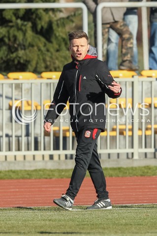  19.03.2016 RZESZOW <br />PILKA NOZNA III LIGA LUBELSKO - PODKARPACKA  SEZON 2015/2016 <br />MECZ CWKS RESOVIA - IZOLATOR BOGUCHWALA <br />N/Z SZYMON SZYDELKO - I TRENER ( HEAD COACH ) SYLWETKA<br /> 