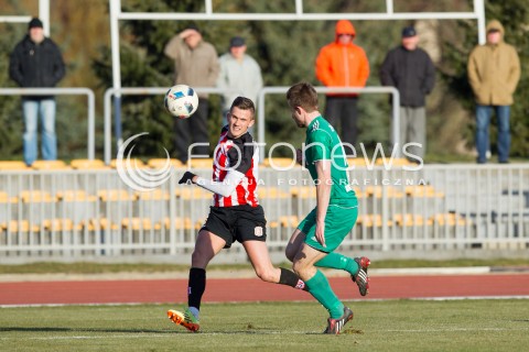  19.03.2016 RZESZOW <br />PILKA NOZNA III LIGA LUBELSKO - PODKARPACKA  SEZON 2015/2016 <br />MECZ CWKS RESOVIA - IZOLATOR BOGUCHWALA <br />N/Z TOMASZ CIECKO<br /> 
