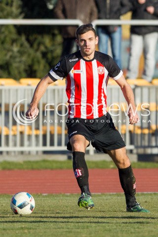  19.03.2016 RZESZOW <br />PILKA NOZNA III LIGA LUBELSKO - PODKARPACKA  SEZON 2015/2016 <br />MECZ CWKS RESOVIA - IZOLATOR BOGUCHWALA <br />N/Z KONRAD DOMON SYLWETKA<br /> 