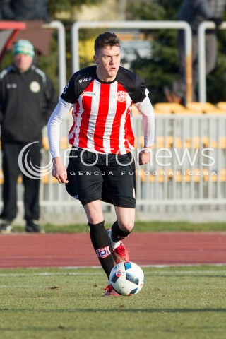  19.03.2016 RZESZOW <br />PILKA NOZNA III LIGA LUBELSKO - PODKARPACKA  SEZON 2015/2016 <br />MECZ CWKS RESOVIA - IZOLATOR BOGUCHWALA <br />N/Z DAWID KASZA SYLWETKA<br /> 
