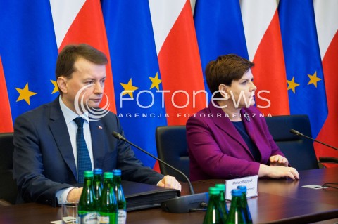  22.03.2016 WARSZAWA<br /> POSIEDZENIE RZADOWEGO CENTRUM BEZPIECZENSTWA W SPRAWIE ZAMACHOW W BRUKSELI <br />N/Z PREMIER BEATA SZYDLO MARIUSZ BLASZCZAK<br /> 