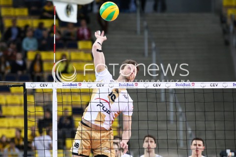  24.03.2016 LODZ POLAND<br />
SIATKOWKA LIGA MISTRZOW MEN CEV VOLLEYBALL CHAMPIONS LEAGUE 2015/2016<br />
MATCH PGE SKRA BELCHATOW - ZENIT KAZAN<br />
N/Z NICOLAS URIARTE SYLWETKA<br />
 