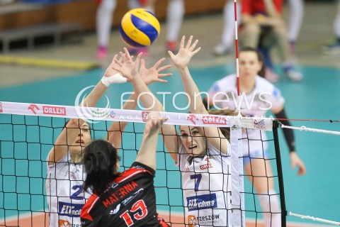  24.03.2016 RZESZOW<br />SIATKOWKA ORLEN LIGA 2015/2016 WOMEN VOLLEYBALL POLAND POLISH ORLENLIGA LEAGUE SEASON 2015/2016<br />MECZ O 9. MIEJSCE<br />MECZ DEVELOPRES SKYRES RZESZOW - KS PALAC BYDGOSZCZ <br />N/Z EWA SLIWINSKA ANA OTASEVIC BLOK<br /> 