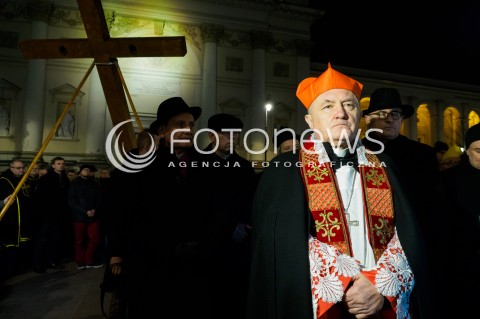  25.03.2016 WARSZAWA<br /> WARSZAWSKA DROGA KRZYZOWA 2016 W WIELKI PIATEK POD PRZEWODNICTWEM KARDYNALA KAZIMIERZA NYCZA<br /> N/Z KARDYNAL KAZIMIERZ NYCZ<br />  