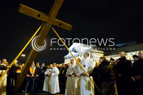 Droga krzyżowa ulicami Warszawy