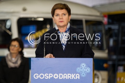  30.03.2016 SANOK <br />WIZYTA PREMIER BEATY SZYDLO W WOJEWODZTWIE PODKARPACKIM<br />SPOTKANIE Z MIESZKANCAMI SANOKA W FABRYCE AUTOBUSOW AUTOSAN<br />N/Z BEATA SZYDLO <br /> 