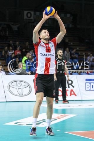  31.03.2016 RZESZOW<br />SIATKOWKA PLUSLIGA 2015/2016 MEN VOLLEYBALL POLAND POLISH PLUS LIGA LEAGUE SEASON 2015/2016<br />MECZ ASSECO RESOVIA RZESZOW - MKS BEDZIN <br />N/Z BARTOSZ KUREK SYLWETKA <br /> 