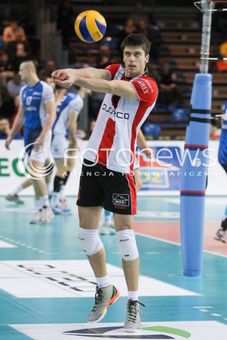  31.03.2016 RZESZOW<br />SIATKOWKA PLUSLIGA 2015/2016 MEN VOLLEYBALL POLAND POLISH PLUS LIGA LEAGUE SEASON 2015/2016<br />MECZ ASSECO RESOVIA RZESZOW - MKS BEDZIN <br />N/Z ALEKSANDER SLIWKA SYLWETKA <br /> 