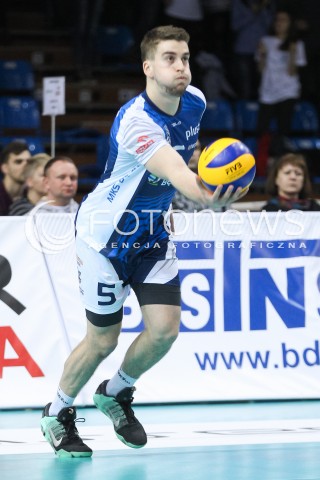  31.03.2016 RZESZOW<br />SIATKOWKA PLUSLIGA 2015/2016 MEN VOLLEYBALL POLAND POLISH PLUS LIGA LEAGUE SEASON 2015/2016<br />MECZ ASSECO RESOVIA RZESZOW - MKS BEDZIN <br />N/Z SANDERS TYLER JAMES SYLWETKA <br /> 