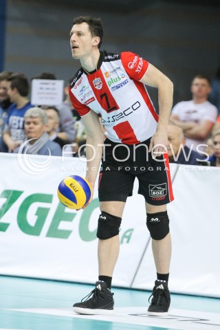  31.03.2016 RZESZOW<br />SIATKOWKA PLUSLIGA 2015/2016 MEN VOLLEYBALL POLAND POLISH PLUS LIGA LEAGUE SEASON 2015/2016<br />MECZ ASSECO RESOVIA RZESZOW - MKS BEDZIN <br />N/Z OLIEG ACHREM ( ALEH AKHREM ) SYLWETKA <br /> 