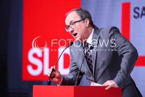  02.04.2016 LODZ<br />
SAMORZADOWY KONGRES SOJUSZU LEWICY DEMOKRATYCZNEJ W LODZI<br />
N/Z WLODZIMIERZ CZARZASTY SYLWETKA<br />
 