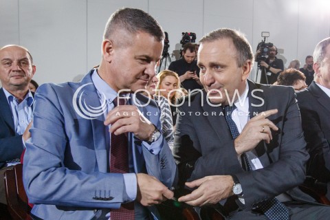  06.04.2016 RZESZOW<br />SPOTKANIE KLUBU OBYWATELSKIEGO PT. JAK SKUTECZNIE BRONIC KONSTYTUCJI TERAZ I W PRZYSZLOSCI? Z UDZIALEM PRZEWODNICZACEGO PLATFORMY OBYWATELSKIEJ GRZEGORZA SCHETYNY<br />N/Z KRZYSZTOF KLAK GRZEGORZ SCHETYNA <br /> 