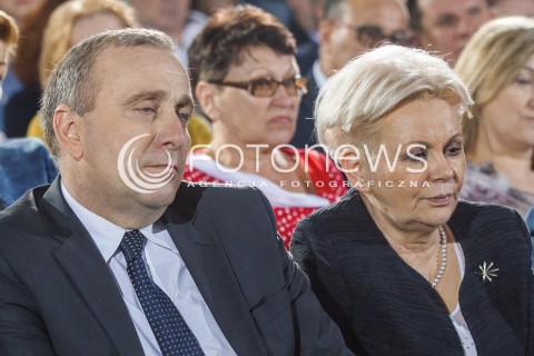  06.04.2016 RZESZOW<br />SPOTKANIE KLUBU OBYWATELSKIEGO PT. JAK SKUTECZNIE BRONIC KONSTYTUCJI TERAZ I W PRZYSZLOSCI? Z UDZIALEM PRZEWODNICZACEGO PLATFORMY OBYWATELSKIEJ GRZEGORZA SCHETYNY<br />N/Z GRZEGORZ SCHETYNA KRYSTYNA SKOWRONSKA<br /> 